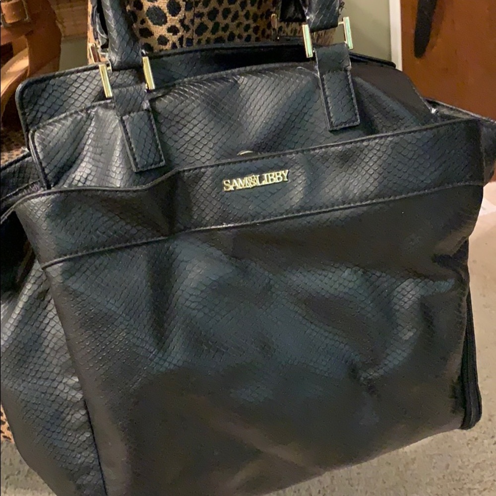 Sam and Libby black purse from Target